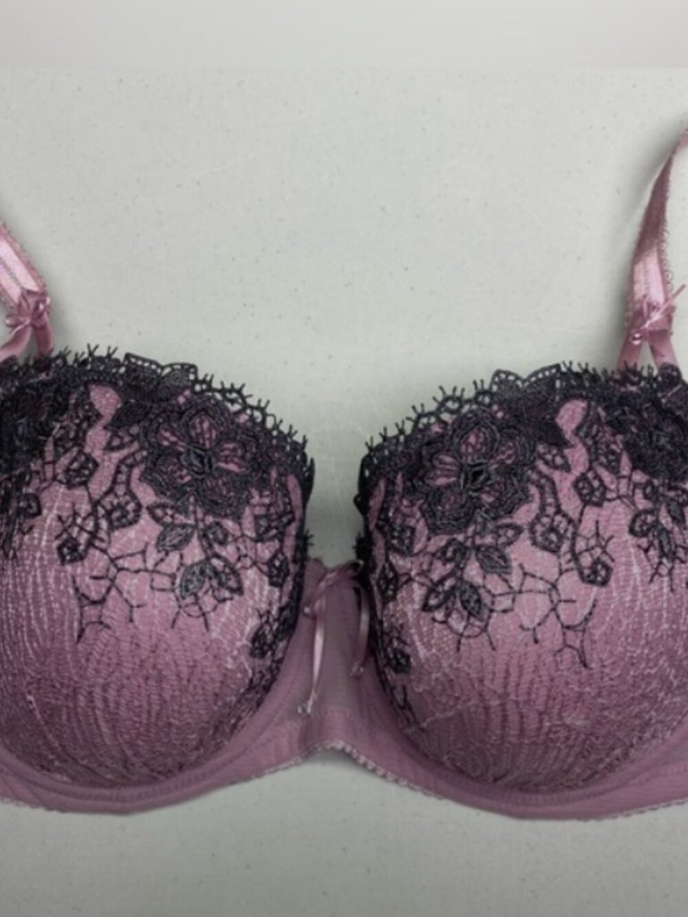 Ashley Graham PNK/GRY Lightly Lined Underwire, 40D *P1015 - Picture 1 of 7